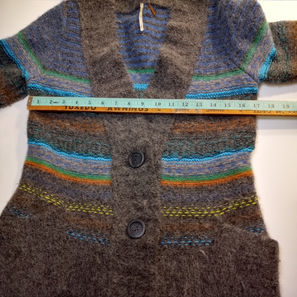 Free People WOOL Sweater Sz Large - Picture 7 of 12